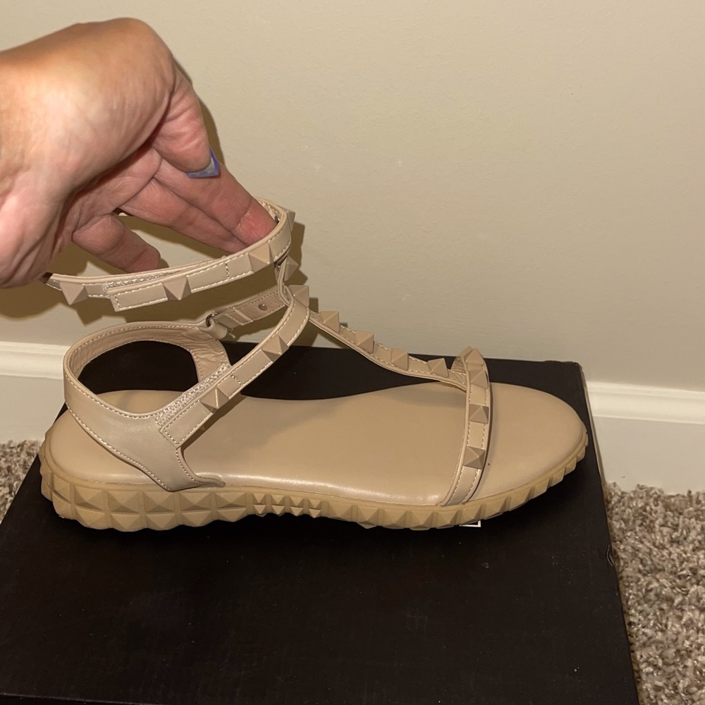 NWB Fashion Nova Sandals Hydra Nude